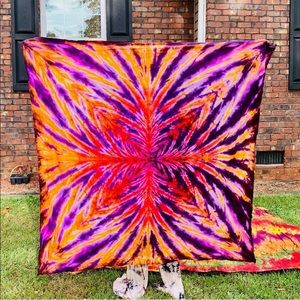 Handmade tie dyed tapestry! SOLD